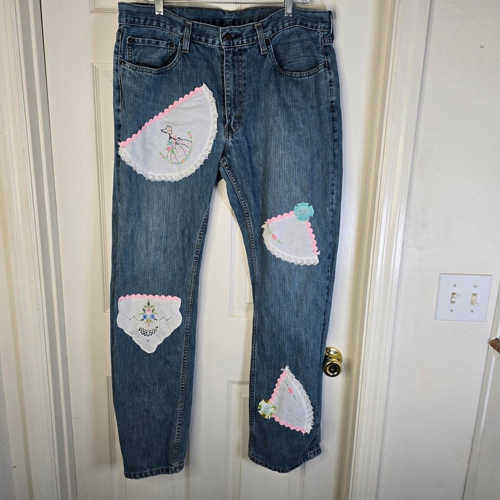 Levis 559 upcycled Jeans vintage linens, embroidered lady Womens 36‎ x 34